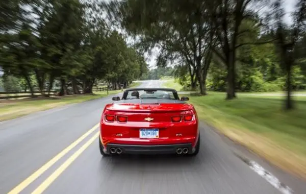 Chevrolet Camaro V Convertible-3
