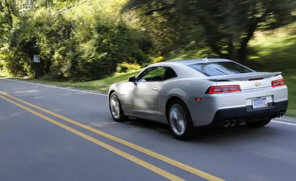 Chevrolet Camaro V (facelift 2013)-2