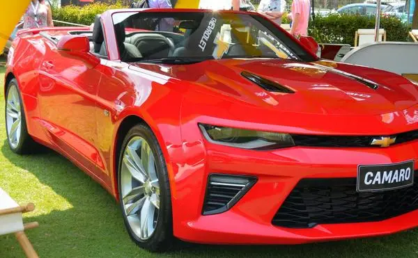 Chevrolet Camaro VI Convertible-4