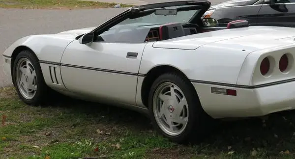 Chevrolet Corvette Convertible (C4)-3
