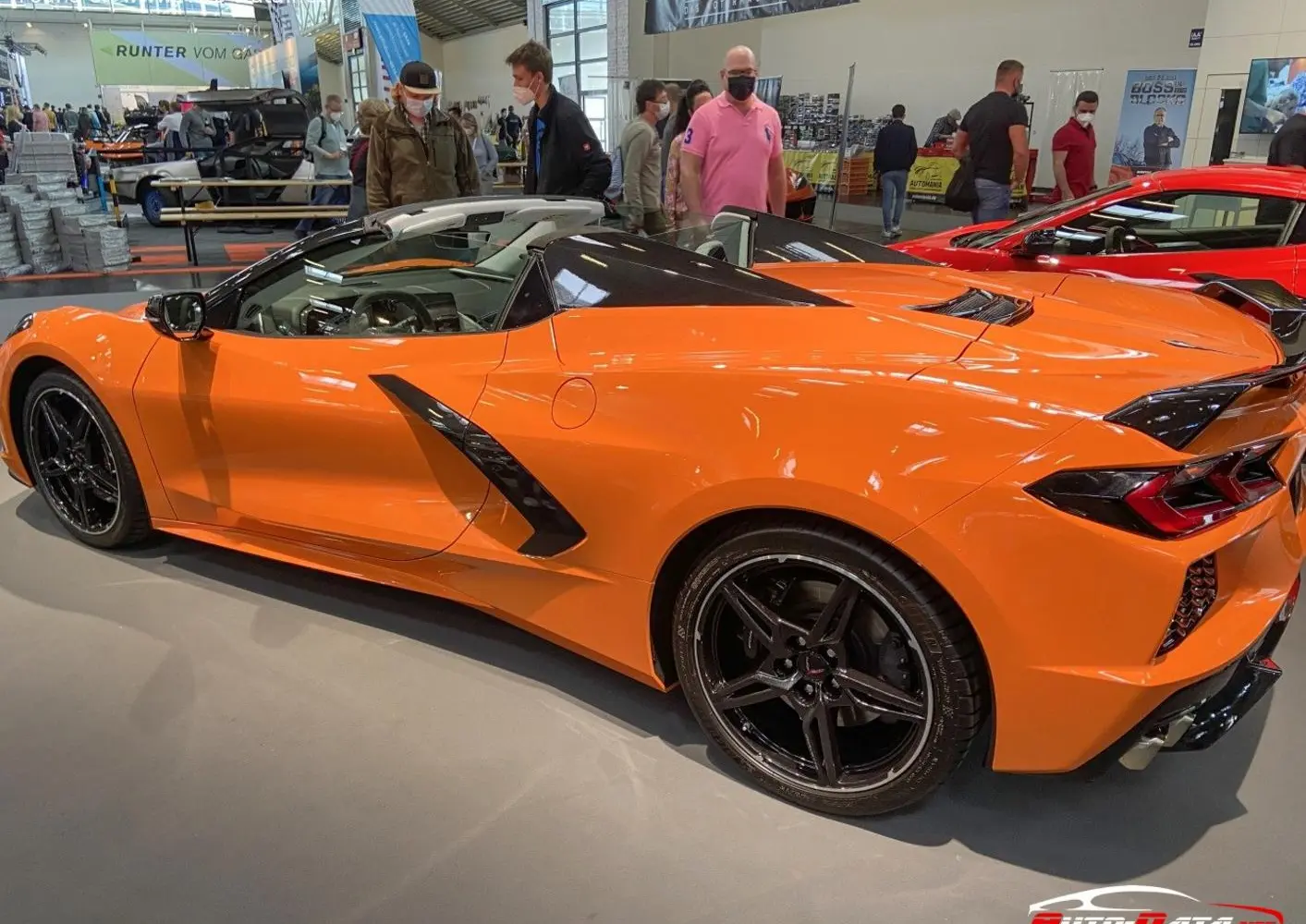 Chevrolet Corvette Convertible (C8)-3