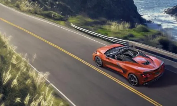 Chevrolet Corvette Convertible (C8)