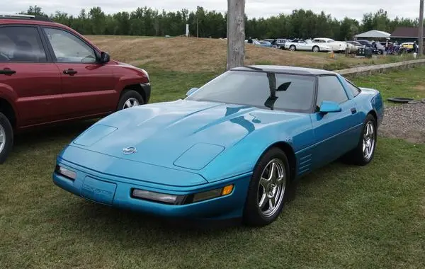 Chevrolet Corvette Coupe (C4, facelift 1990)-4