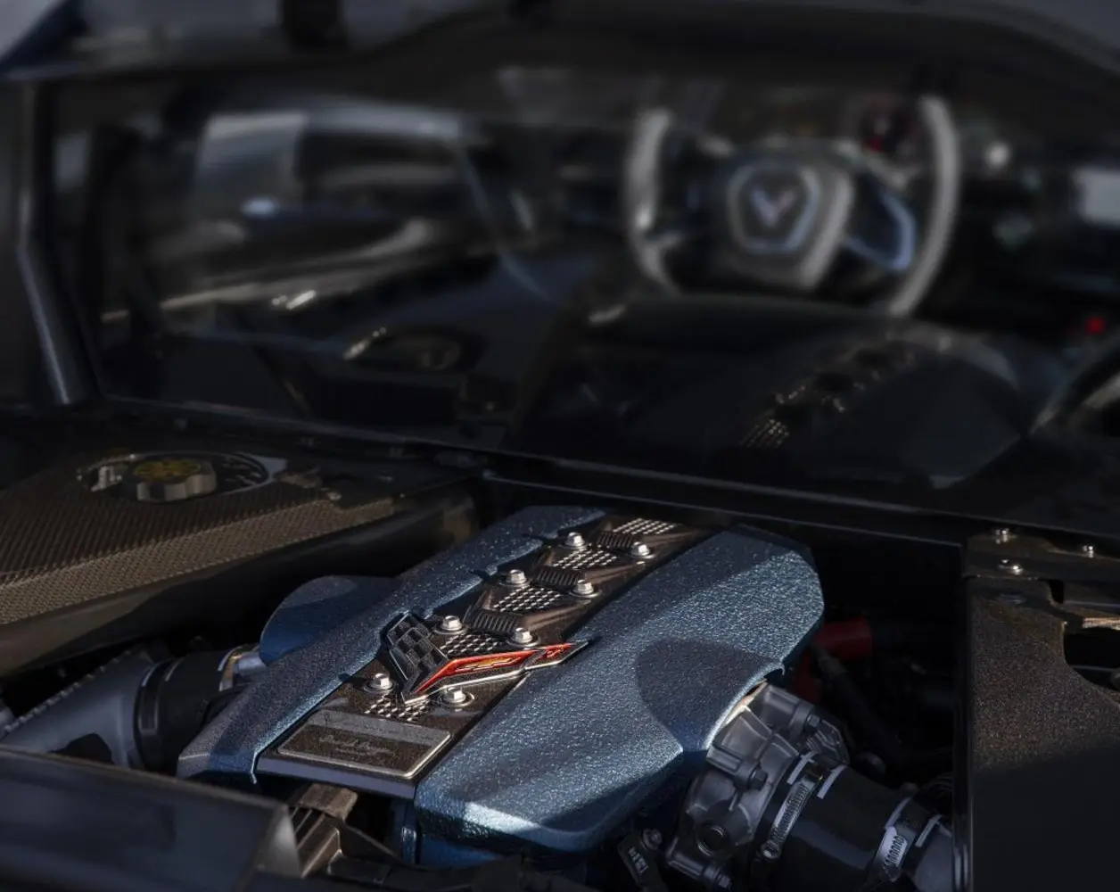 Chevrolet Corvette Coupe (C8)-7