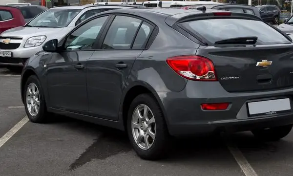 Chevrolet Cruze Hatchback-0