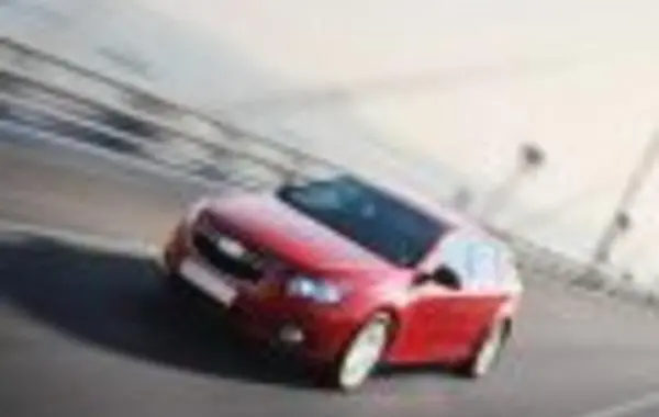 Chevrolet Cruze Hatchback-1
