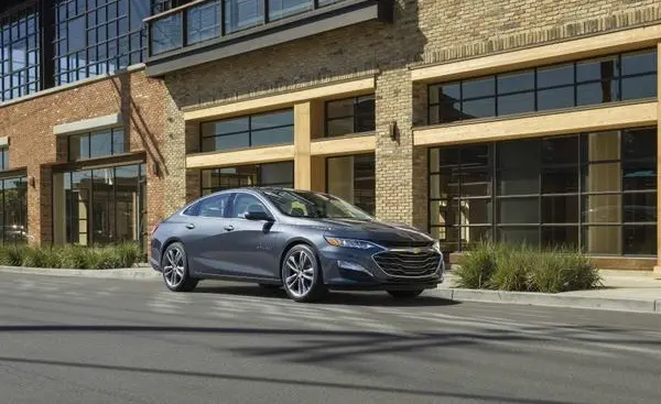 Chevrolet Malibu IX (facelift 2019)-3