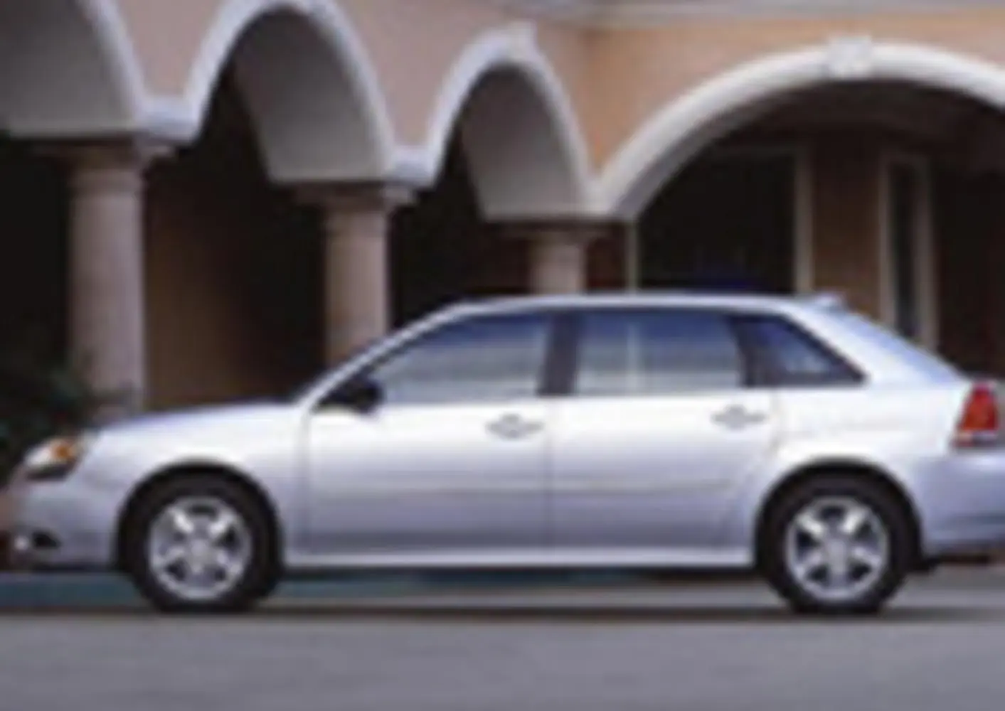Chevrolet Malibu Maxx-1