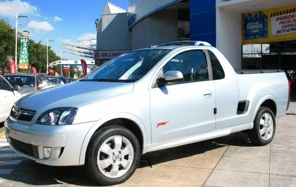 Chevrolet Montana I