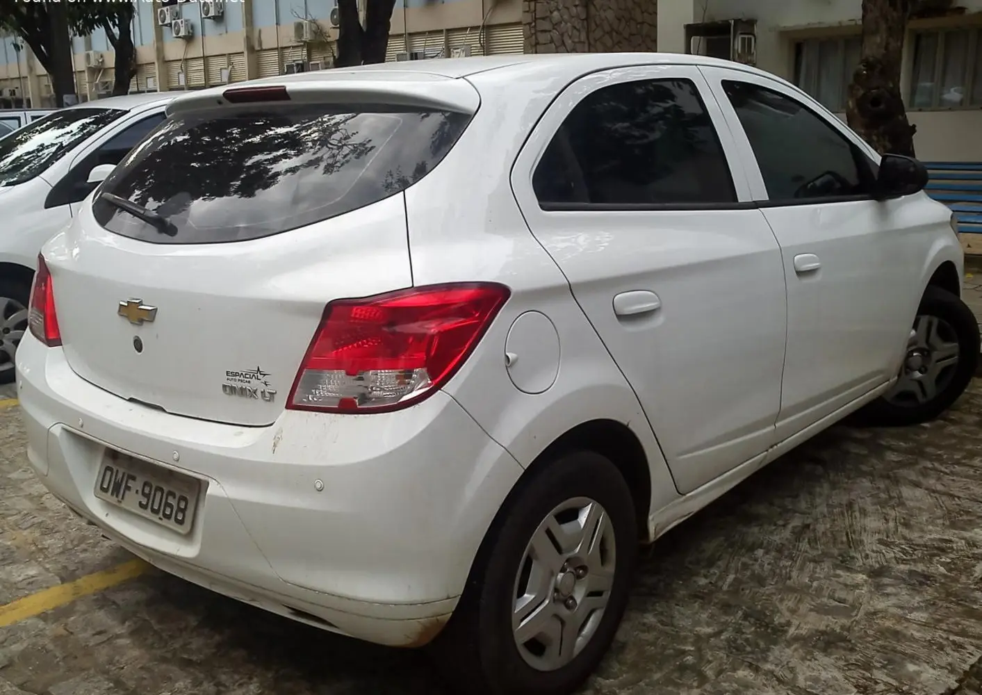 Chevrolet Onix I-2