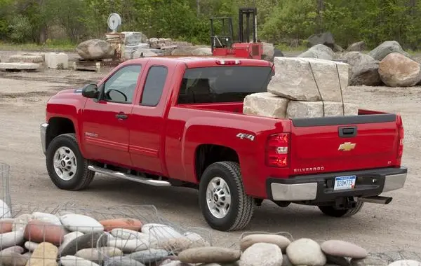 Chevrolet Silverado 2500 HD II (GMT900, facelift 2011) Extended Cab Standard Box-1