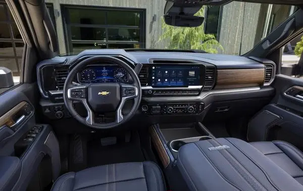 Chevrolet Silverado 2500 HD IV (T1XX, facelift 2024) Crew Cab Long Bed-11