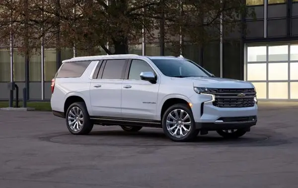 Chevrolet Suburban (GMTT1XX)-2