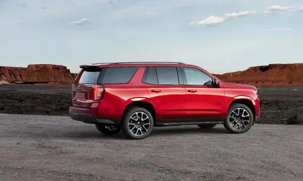 Chevrolet Tahoe (GMTT1XX)-3