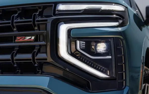 Chevrolet Tahoe (GMTT1XX, facelift 2024)-3
