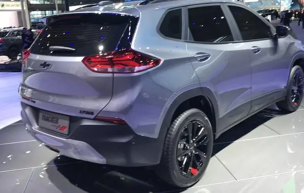 Chevrolet Tracker (2019)-0