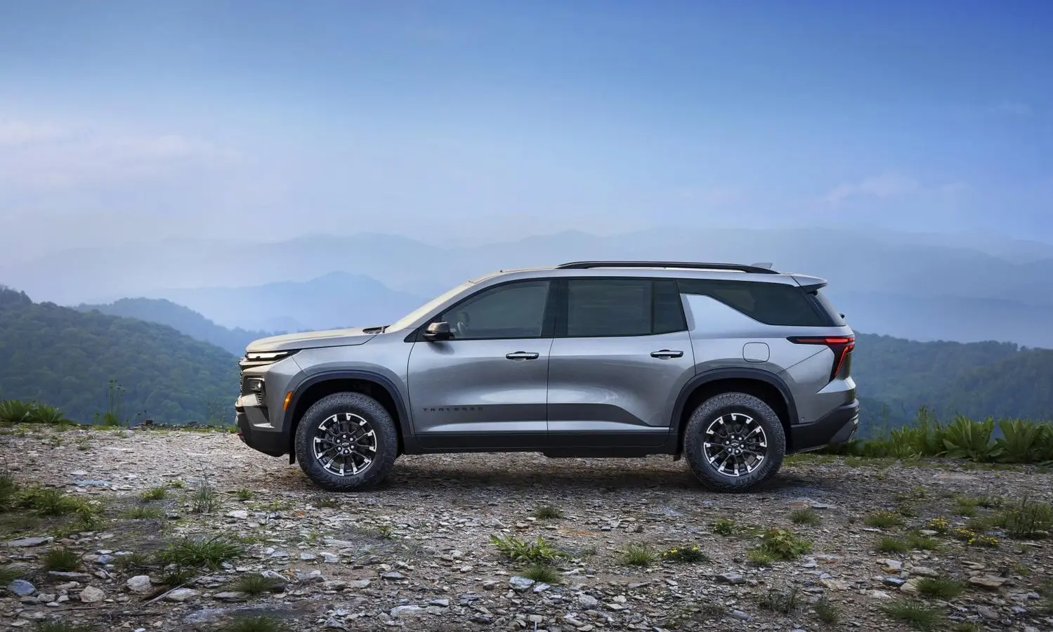 Chevrolet Traverse III-7