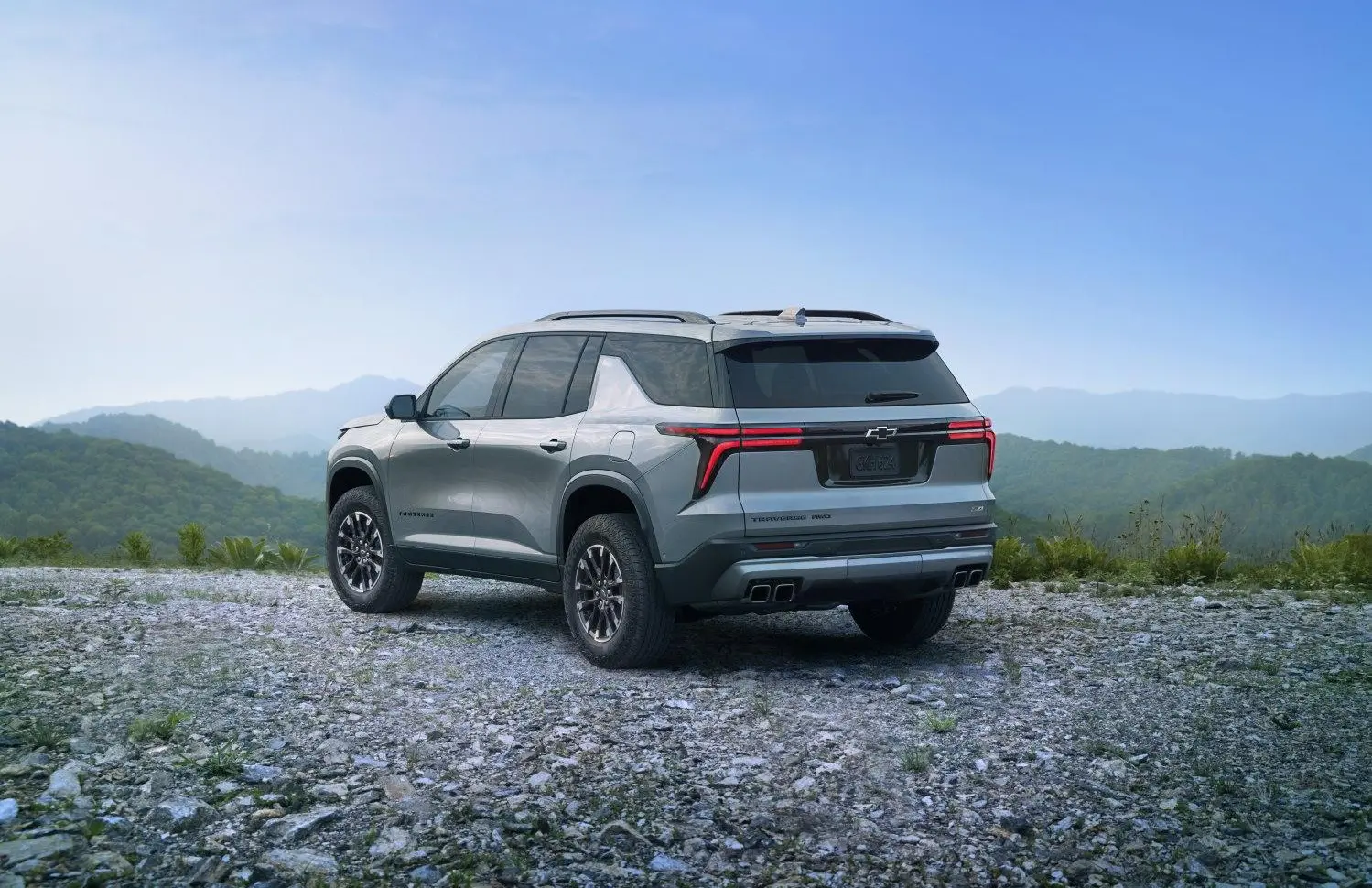 Chevrolet Traverse III-3