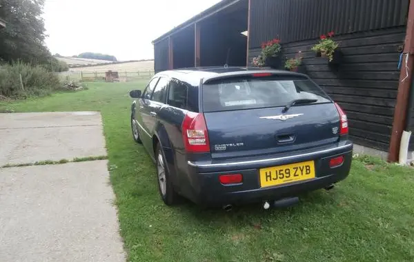 Chrysler 300 Touring-1