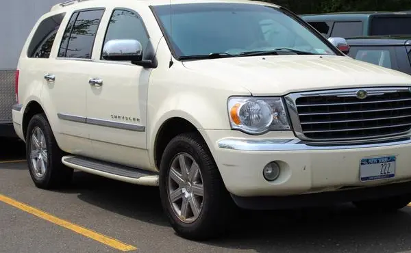 Chrysler Aspen-1