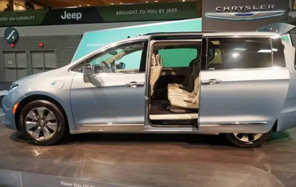 Chrysler Pacifica