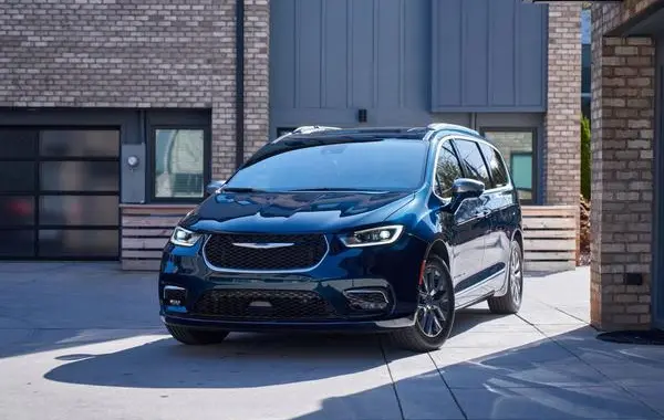 Chrysler Pacifica (facelift 2021)-7