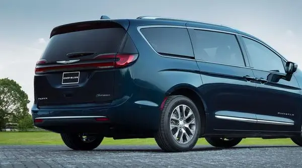 Chrysler Pacifica (facelift 2021)-0
