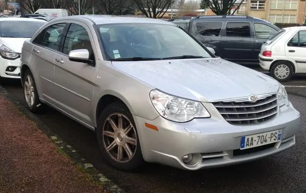 Chrysler Sebring Sedan (JS)-1