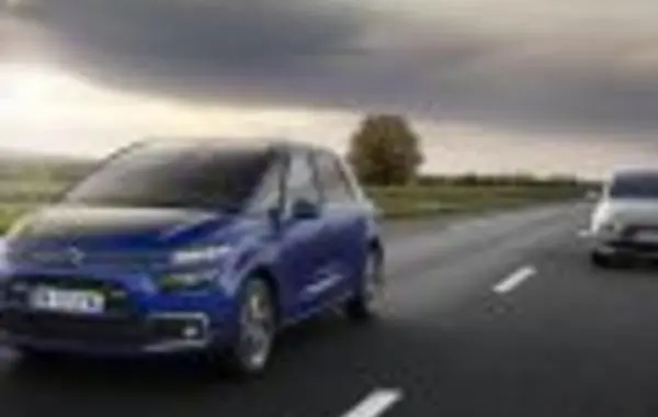 Citroen C4 II Grand Picasso (Phase II, 2016)-3