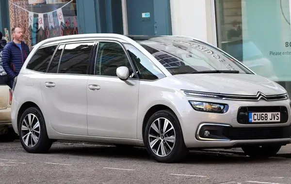 Citroen C4 II Grand Picasso (Phase II, 2016)-6