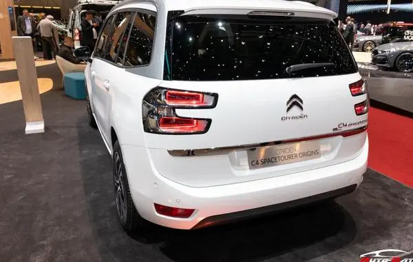 Citroen C4 SpaceTourer (Phase I, 2018)-3