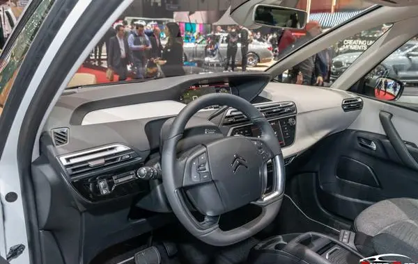Citroen C4 SpaceTourer (Phase I, 2018)-5