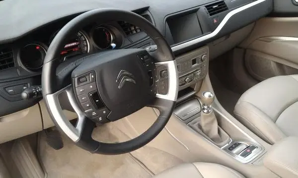 Citroen C5 II (Phase II, 2012)-1