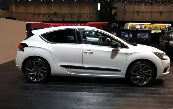 Citroen DS4-0