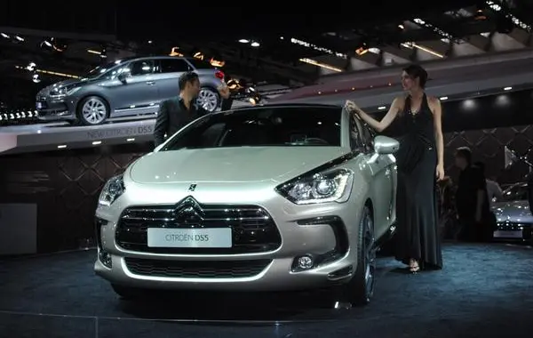 Citroen DS5-4
