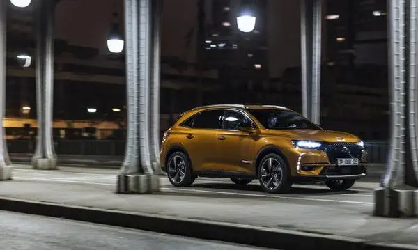 DS 7 Crossback-8