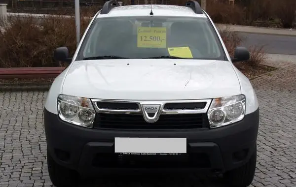 Dacia Duster-0