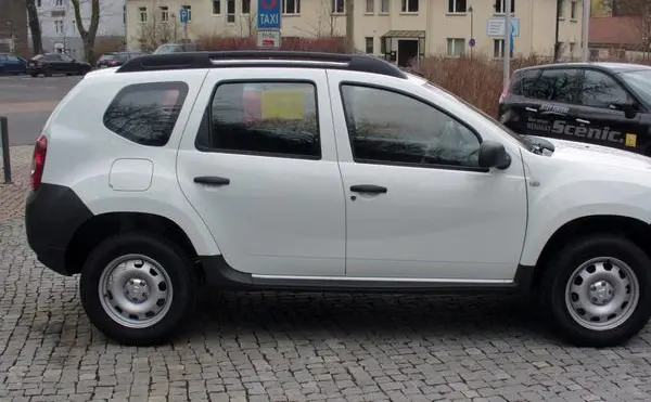 Dacia Duster-1