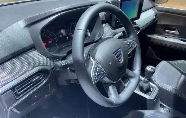Dacia Logan III-7