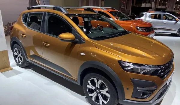 Dacia Sandero III-1