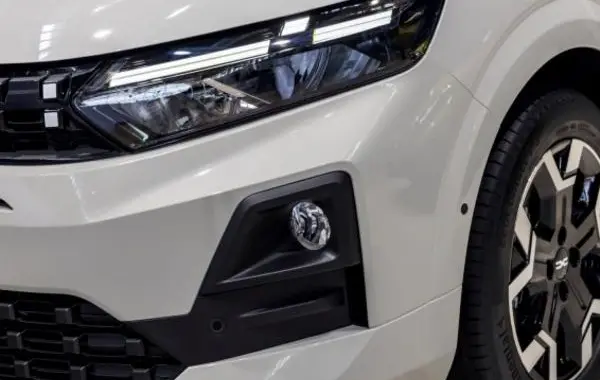 Dacia Sandero III (facelift 2025)-7