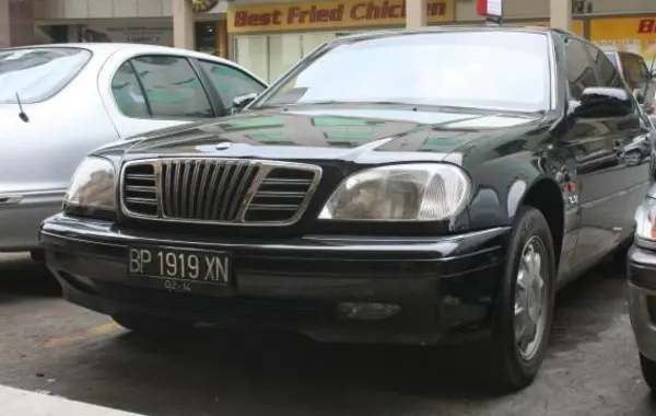 Daewoo Chairman (W124)