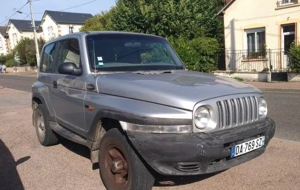 Daewoo Korando (KJ)