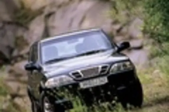Daewoo Musso (FJ)-3