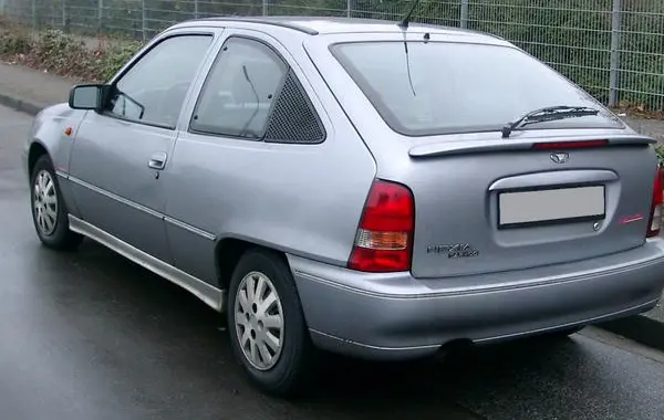 Daewoo Nexia Hatchback (KLETN)-2