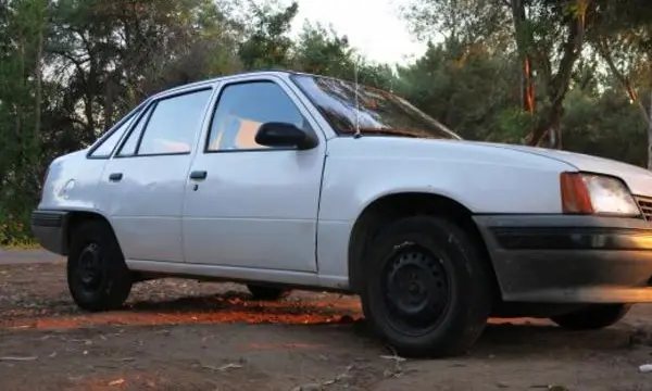 Daewoo Racer Sedan