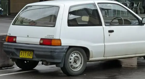 Daihatsu Charade III-0