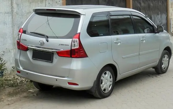 Daihatsu Xenia II (F650, facelift 2015)-3