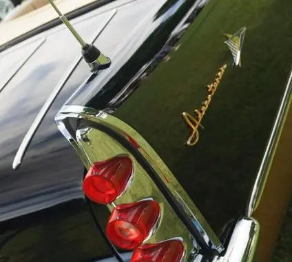 DeSoto Adventurer I Convertible-2