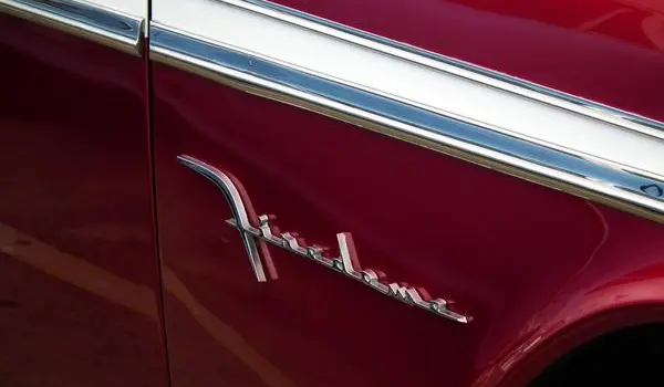 DeSoto Firedome III Four-Door Sedan (facelift 1959)-1